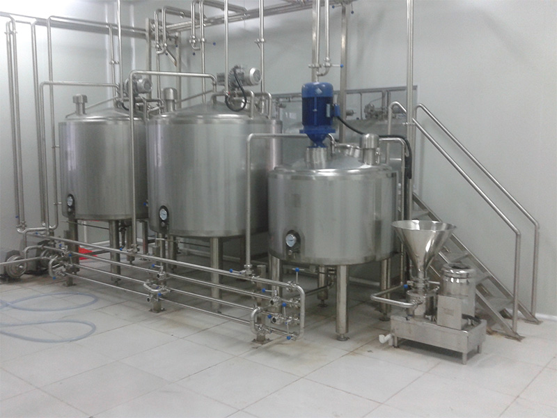 Ligne de production de boissons au lait