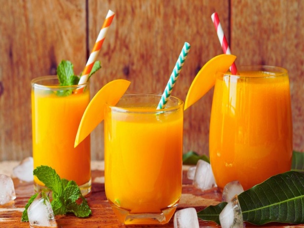 Jus de mangue clarifié vs jus de mangue trouble : quelle est la différence ?